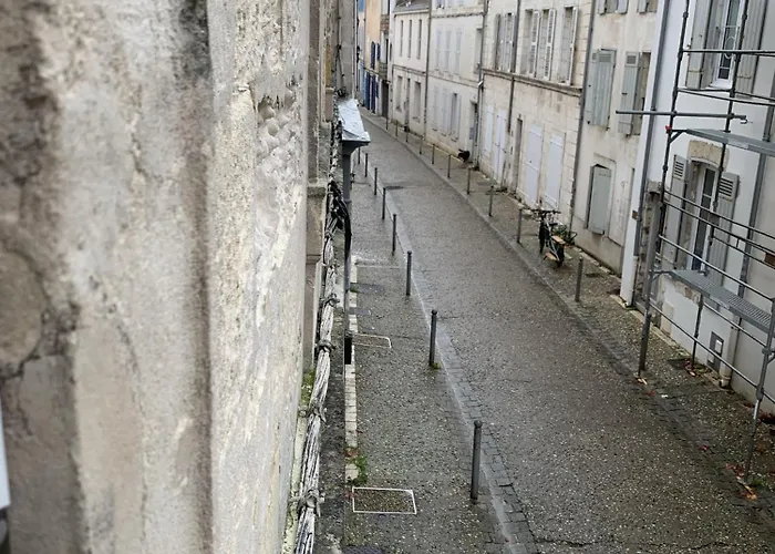 Apartment Le Buffeterie, Centre Ville, Lr148